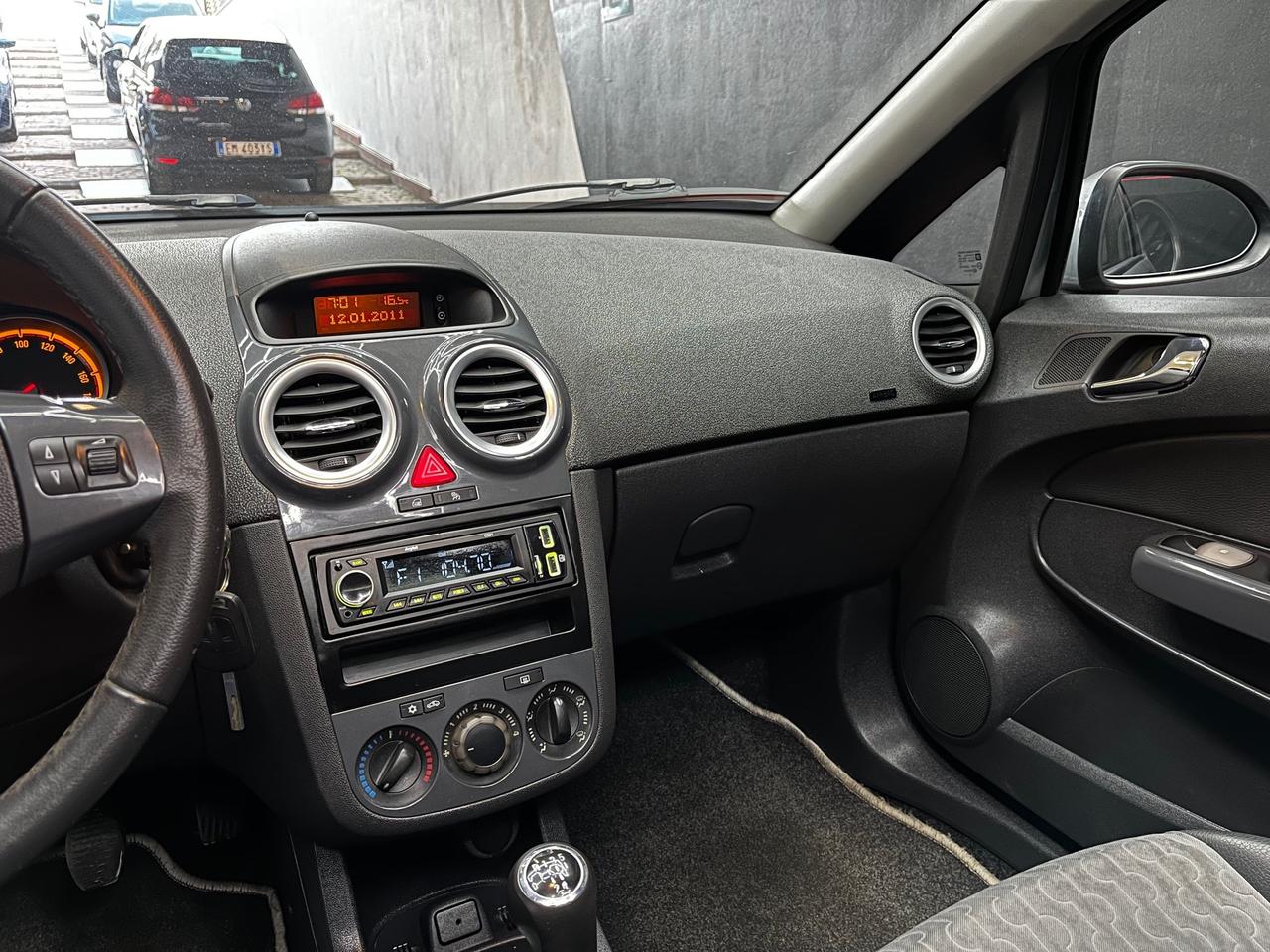 Opel Corsa 1.2 Cosmo TETTO - FABIANOAUTO