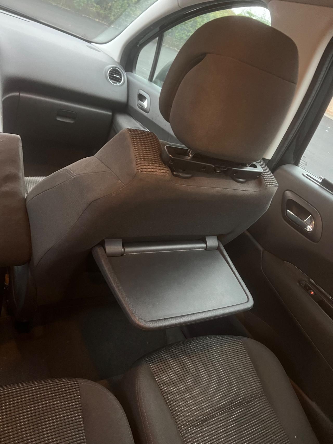 Peugeot 5008 1.6 HDi 112CV Business