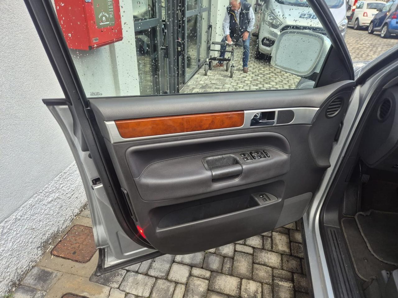 Volkswagen Touareg 3.2 V6 GPL - 4X4 -CAMBIO AUTOMATICO