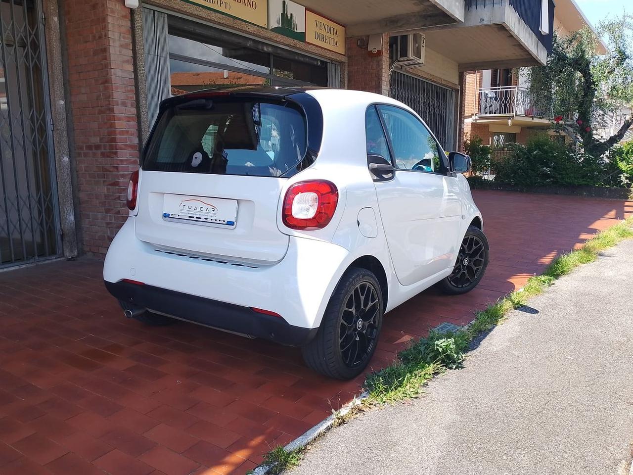 Smart ForTwo Proxy 1.0
