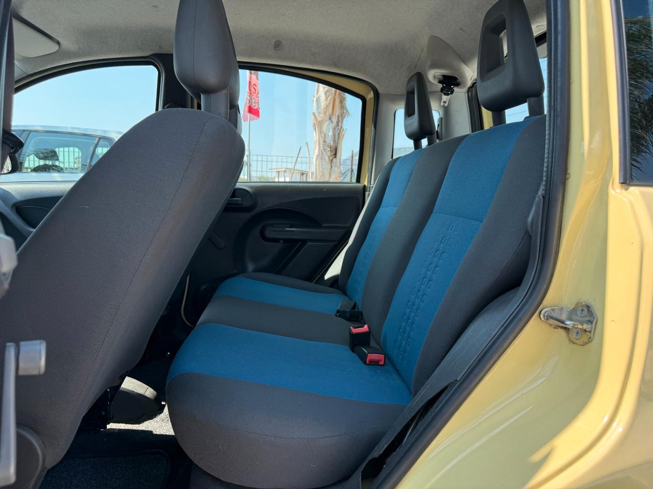 FIAT PANDA ANNO 2011 1.2 BENZINA 69 CAVALLI