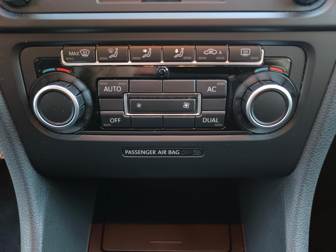 Volkswagen Golf 1.6 TDI 105CV NEOPATENTATI