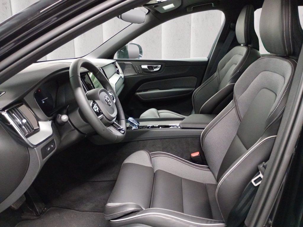 VOLVO XC60 2.0 t6 phev Ultra Black Edition awd auto del 2024