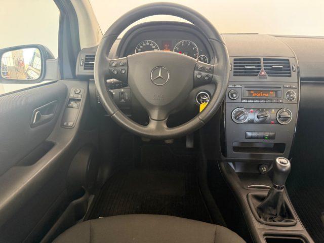 MERCEDES-BENZ A 160 BlueEFFICIENCY Executive