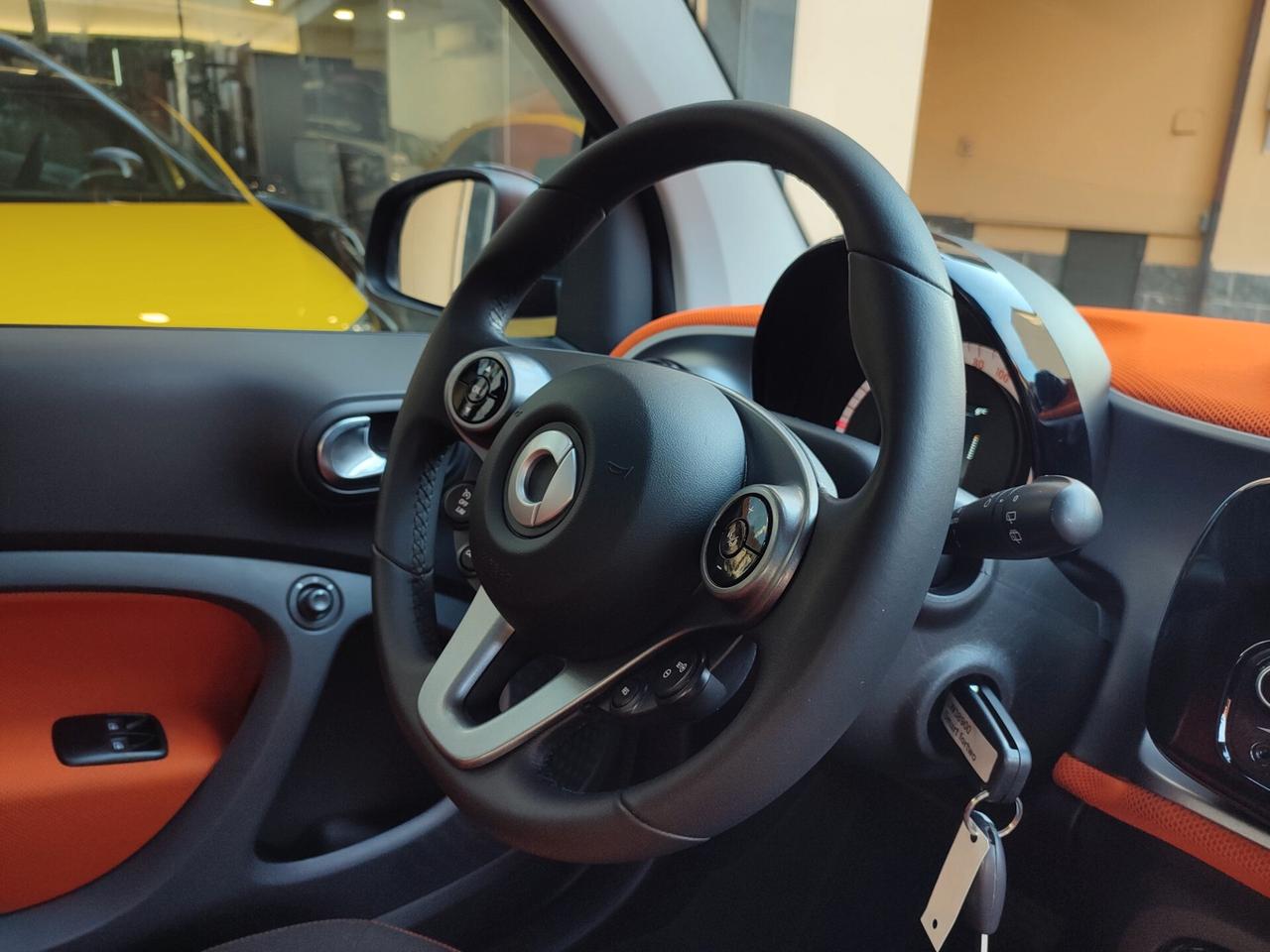 Smart ForTwo 70 1.0 twinamic Passion solo km 26.703