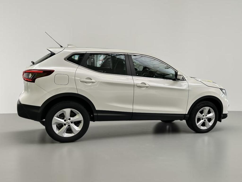 Nissan Qashqai 1.3 DIG-T N-Connecta 2WD