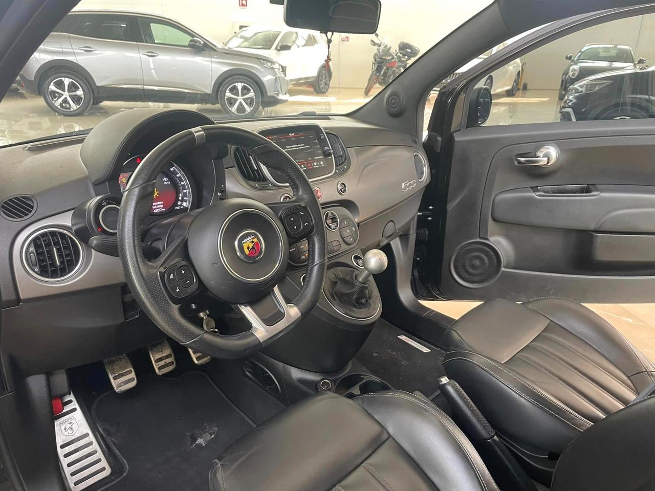 Abarth 595 1.4 Turbo T-Jet 165 CV Turismo