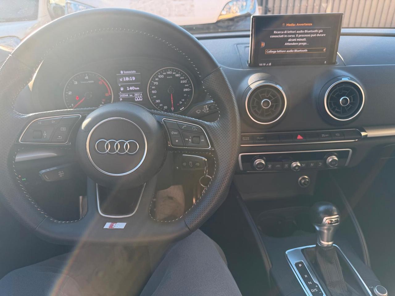 Audi A3 SPB 35 TDI S tronic Sportback S-Line