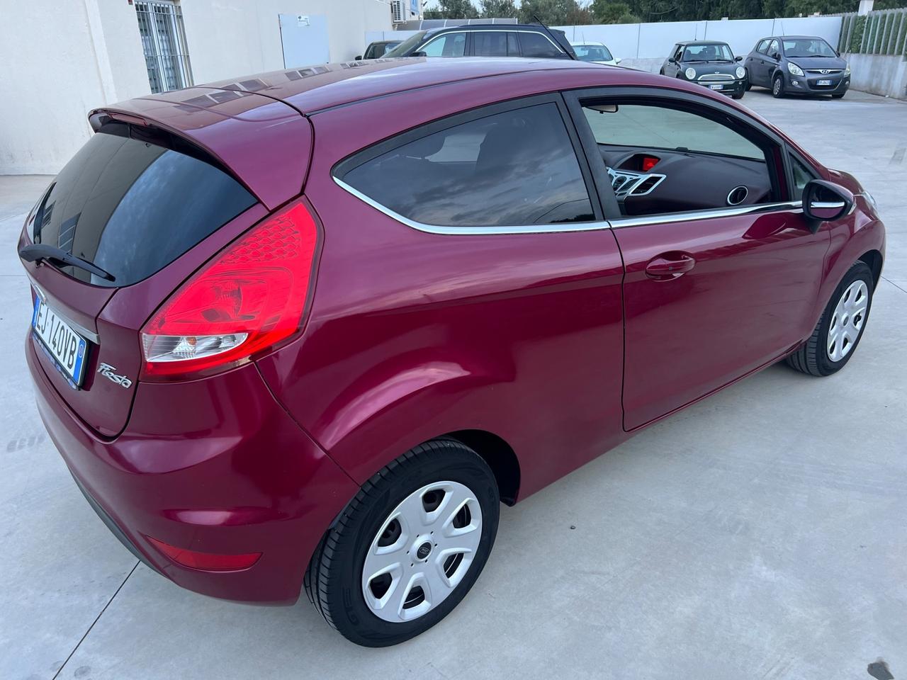Ford Fiesta 1.4 TDCi 70CV 3 porte Titanium 2011