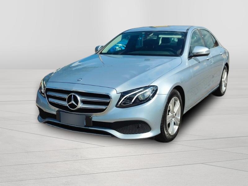 MERCEDES Classe E (W/S213) E 200 d Auto Execu...