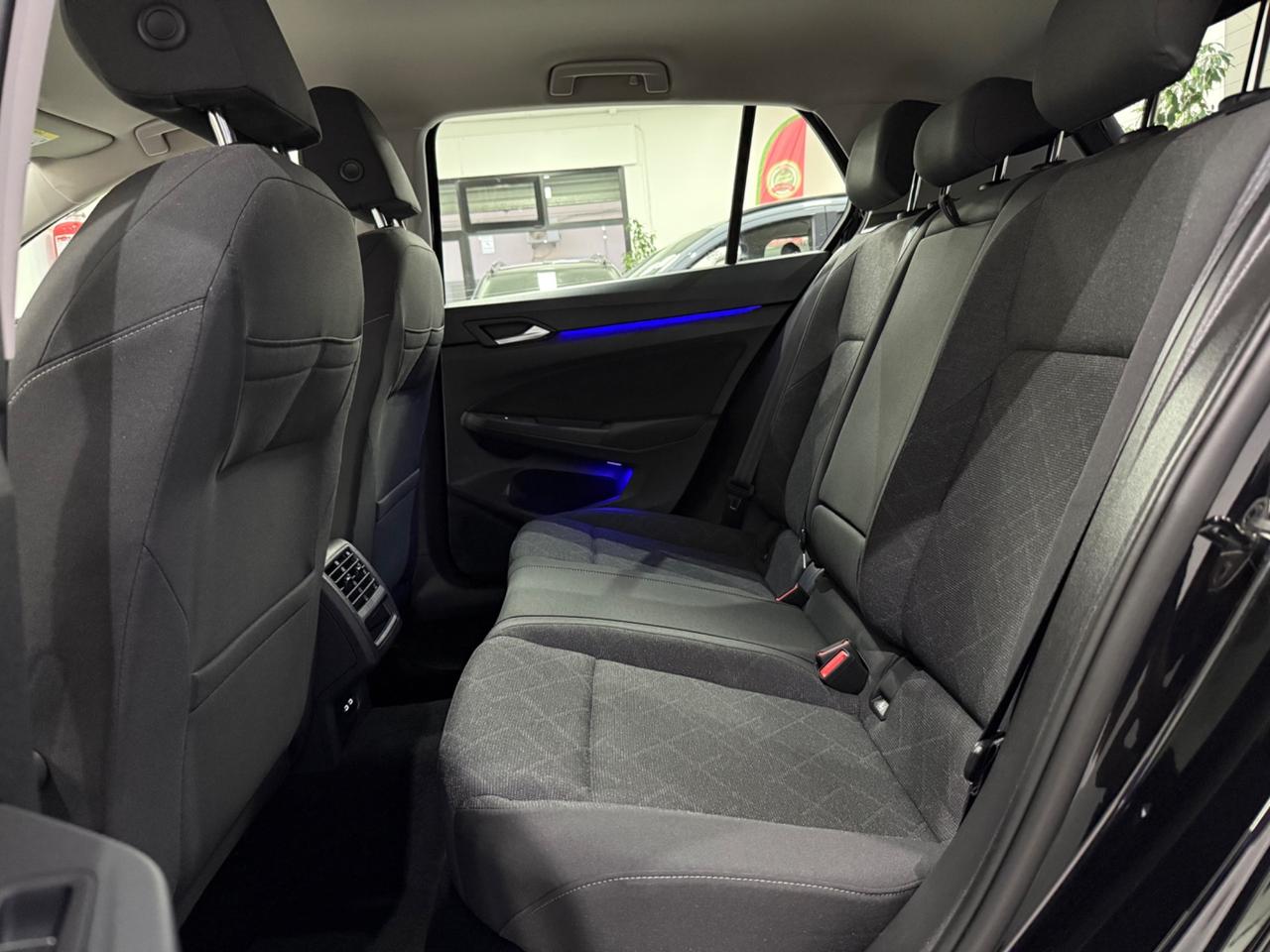 Volkswagen Golf 1.0 eTSI 115cv EVO DSG Life