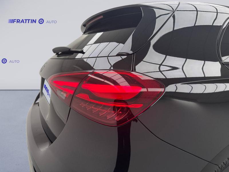 MERCEDES BENZ A 180 AUTOMATIC AMG LINE