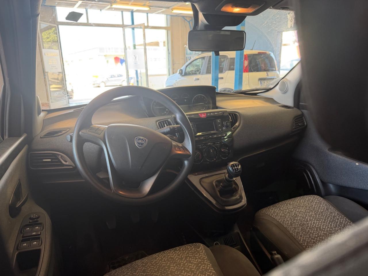 Lancia Ypsilon 1.0 benz/Hybrid 2022 70.000km