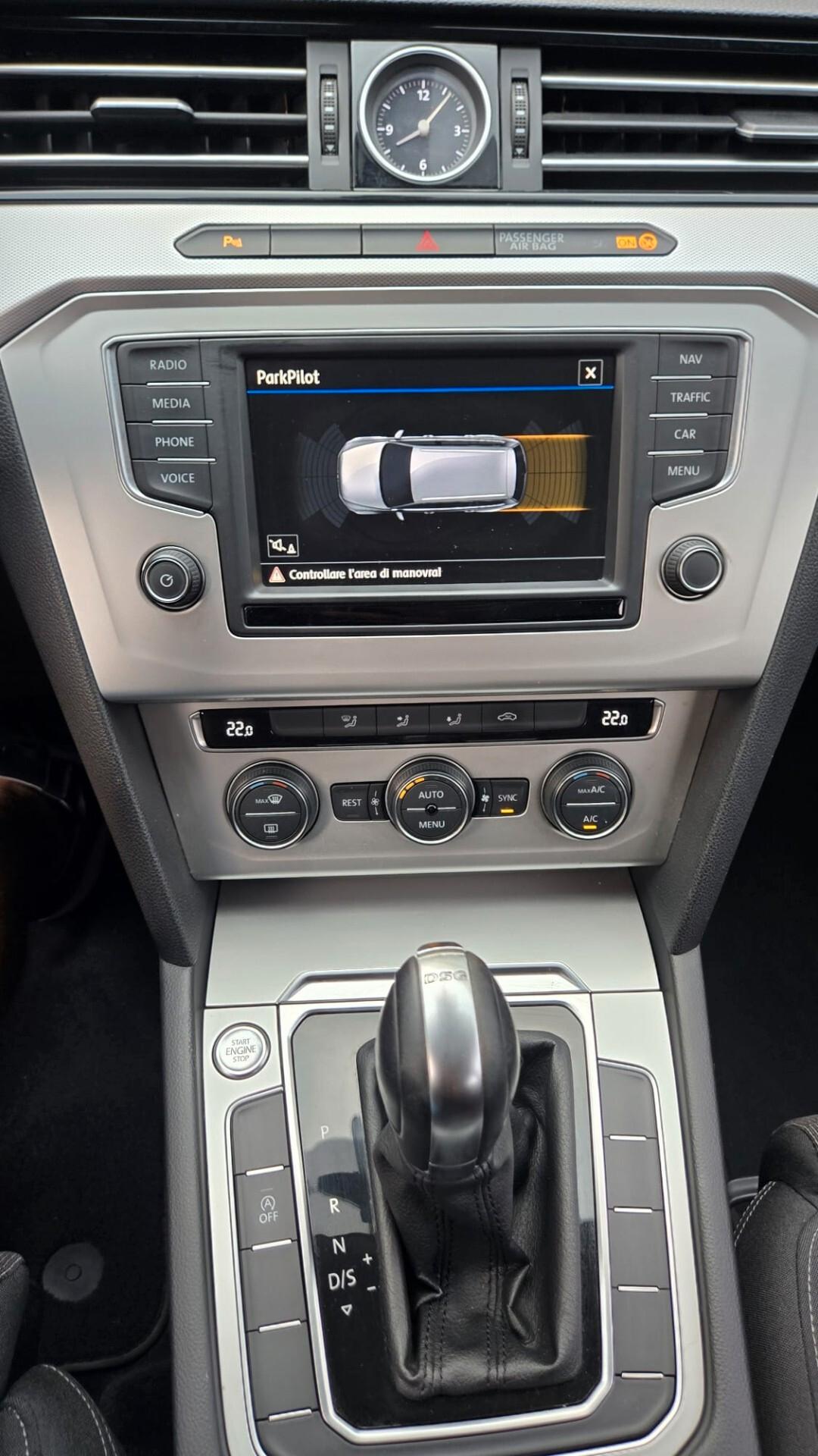 Volkswagen Passat Variant 1.6 TDI SCR DSG Business BMT