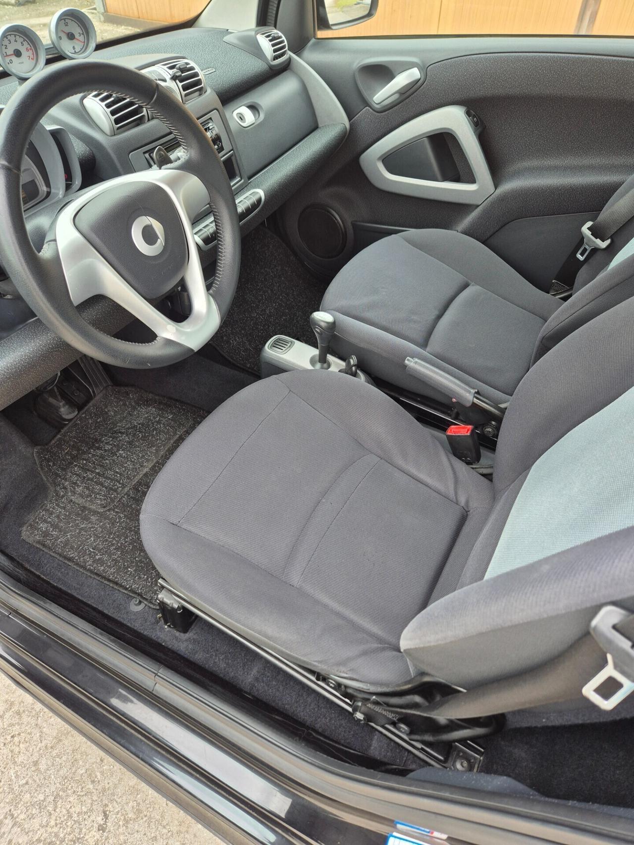 Smart ForTwo 1000 52 kW coup pure