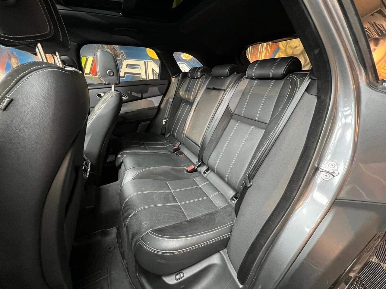 Land Rover Velar 2.0 si4 R-Dynamic S 300cv (086)