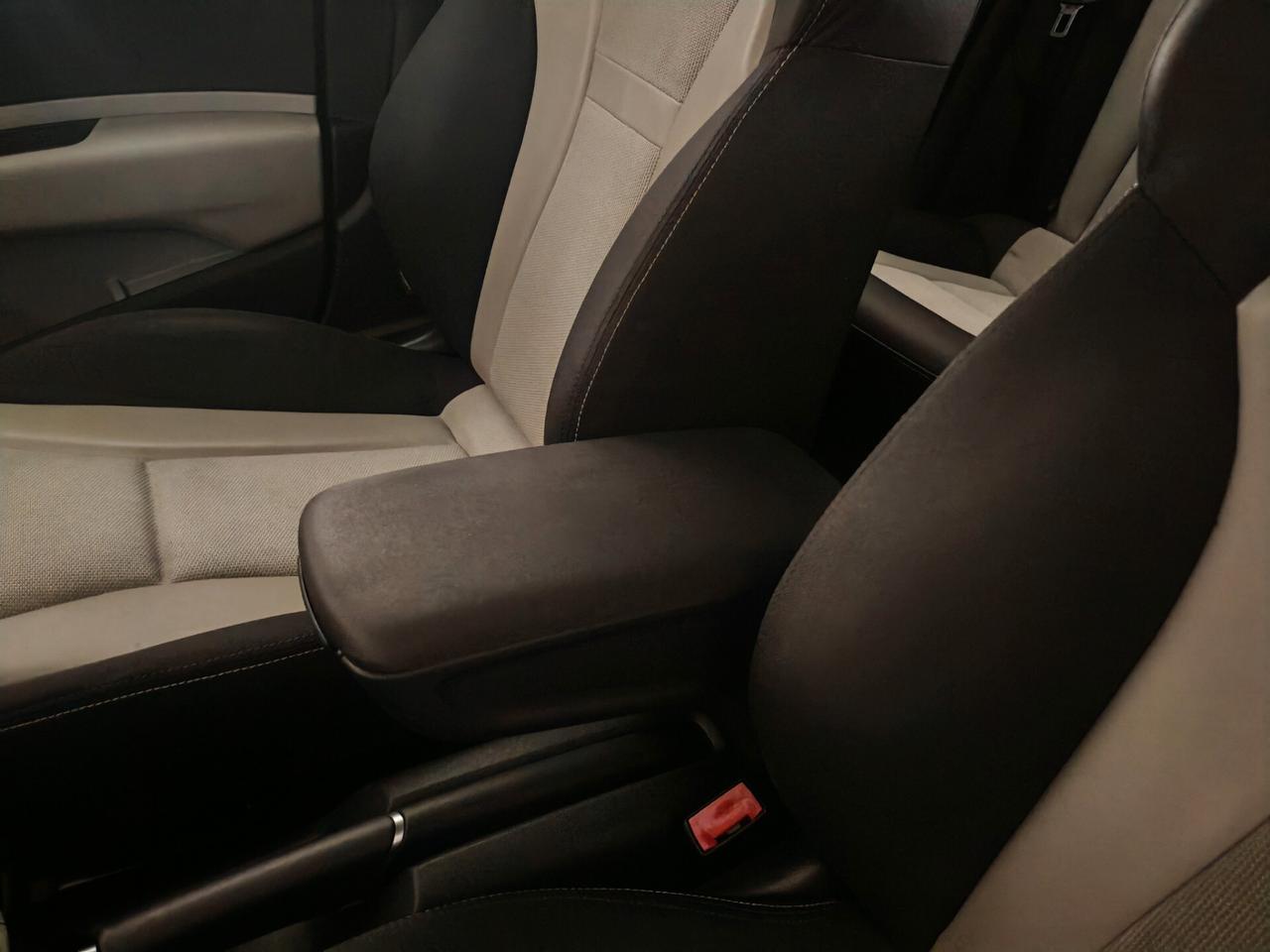 Audi A1 SPB 1.6 TDI 105CV FULL OPTIONAL