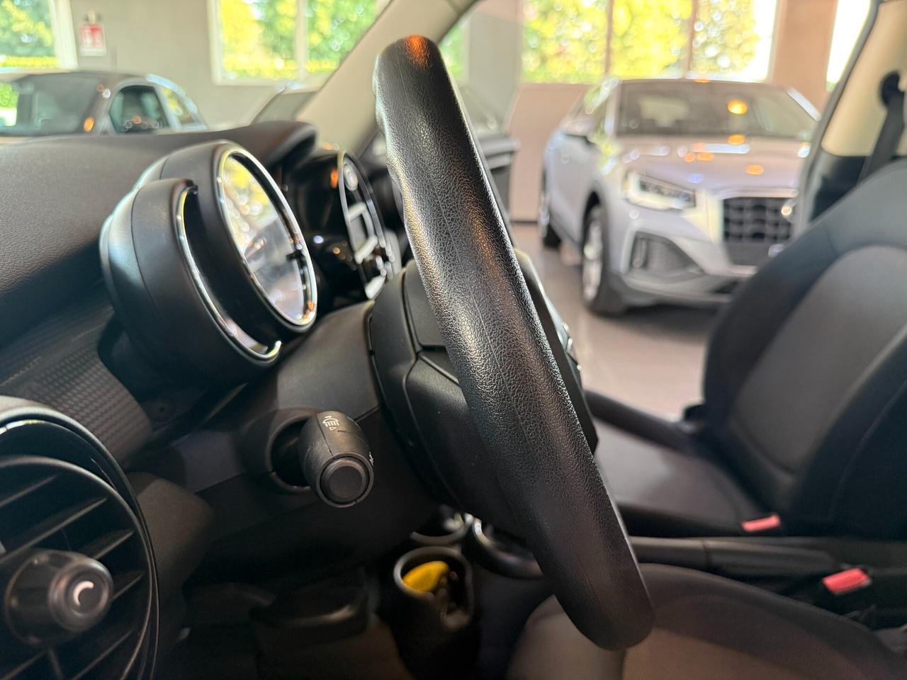 Mini IV 1.5 3p NEOPATENTATI !! IMPECCABILE !