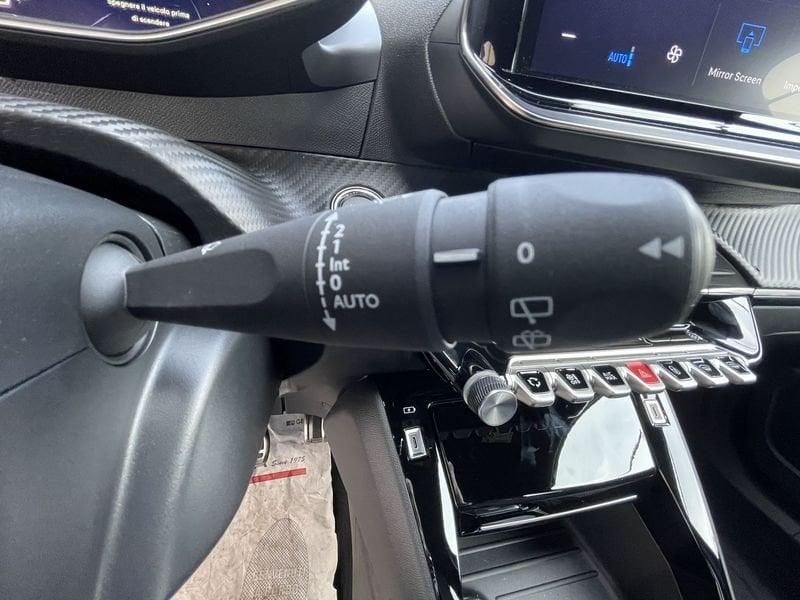 Peugeot 2008 1.2 hybrid GT 145cv e-dcs6 - KM0