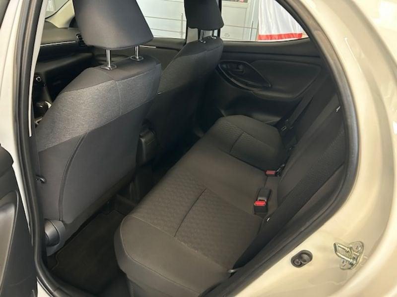Toyota Yaris 1.5 Hybrid 5 porte Trend