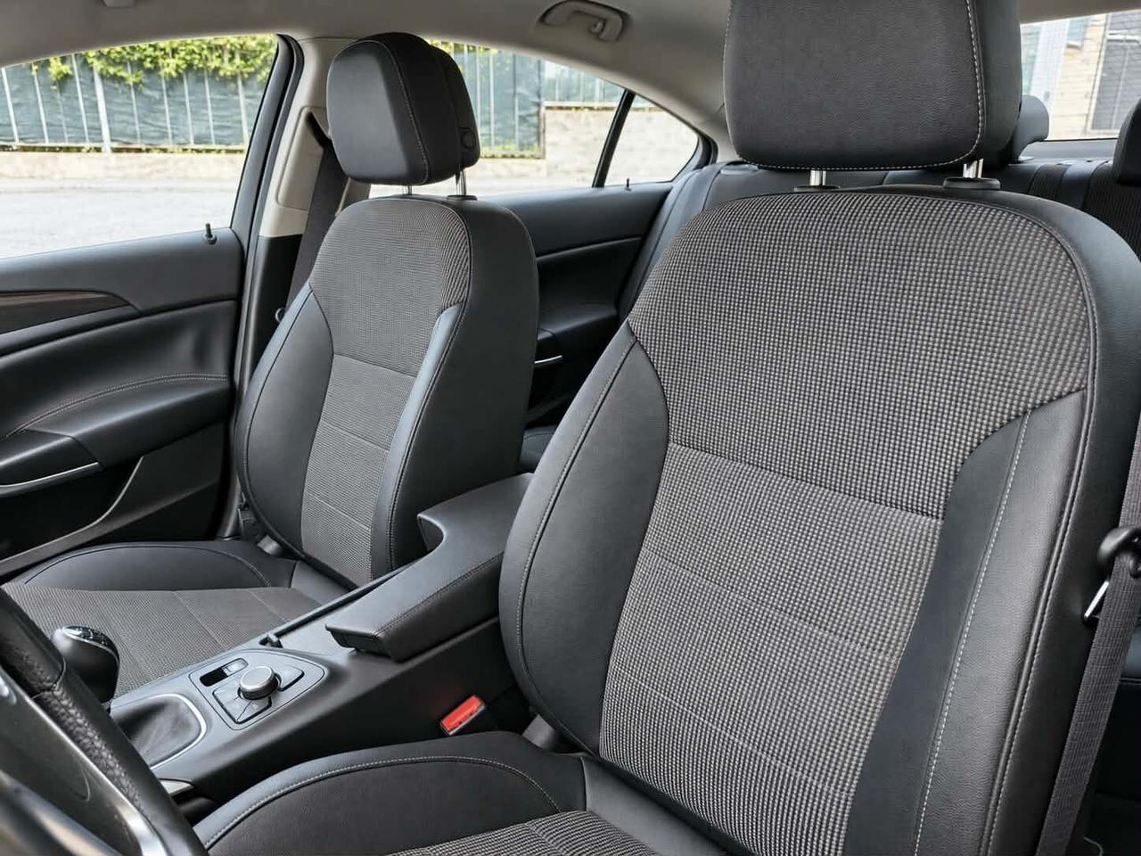 Opel Insignia 2.0 CDTI 160CV - UNICO PROPRIETARIO - NUOVA