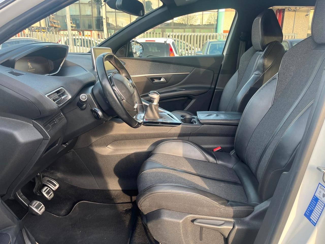 Peugeot 3008 BlueHDi 130 S&S Allure