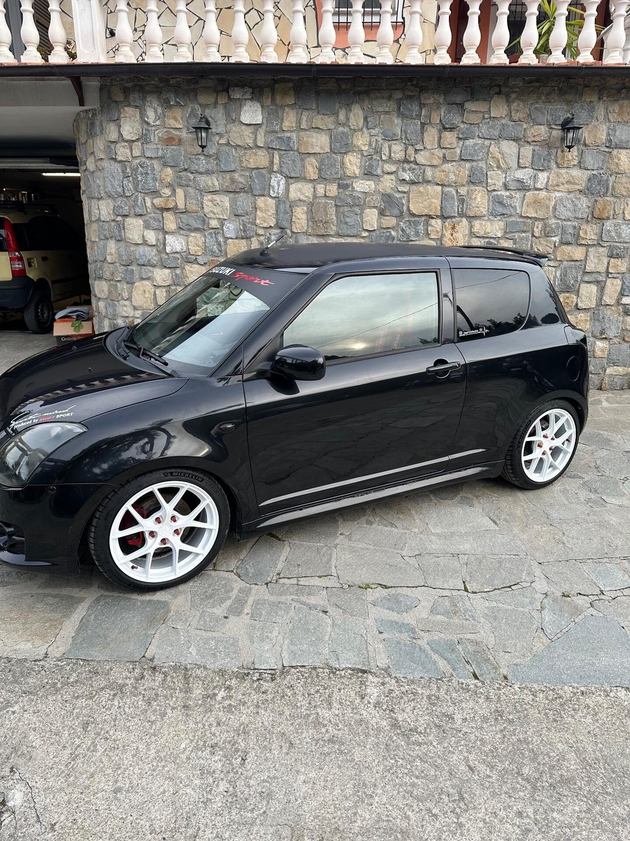 Suzuki Swift 1.6 3p. Sport