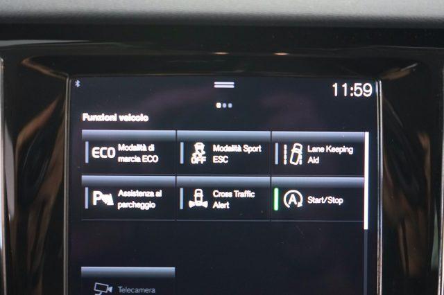 VOLVO V60 D3 Momentum Business Uniprop. Ufficiale Italia