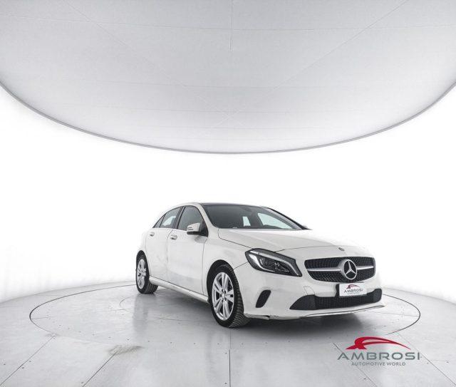MERCEDES-BENZ A 180 180 d Automatic Business - PER OPERATORI DEL SETTO