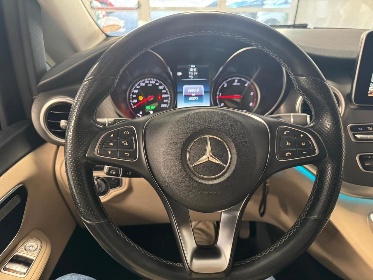 Mercedes-benz V 250 CDI BlueTEC Automatic Premium Long