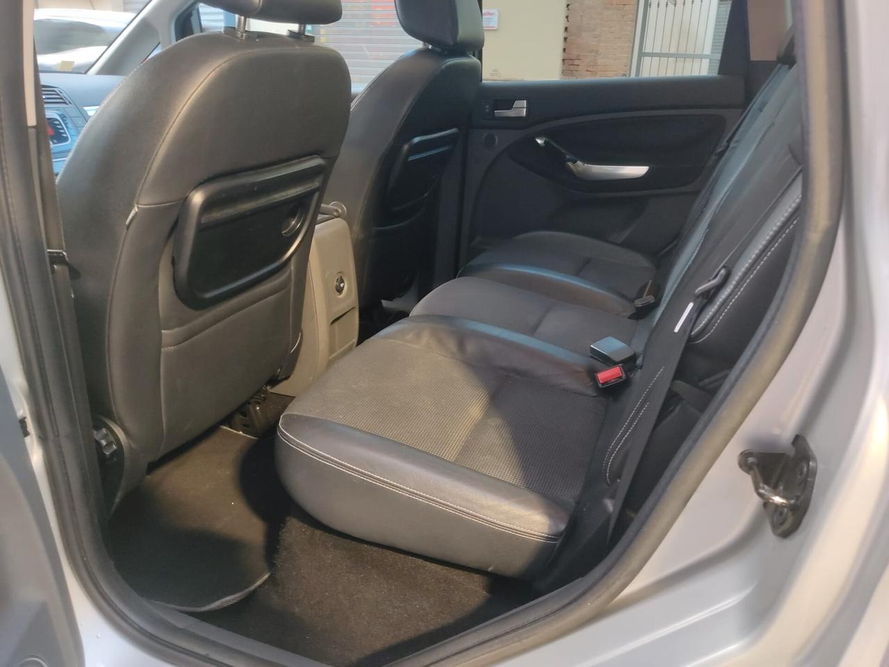 Ford C-Max 1.6 TDCi 110 cv Titanium