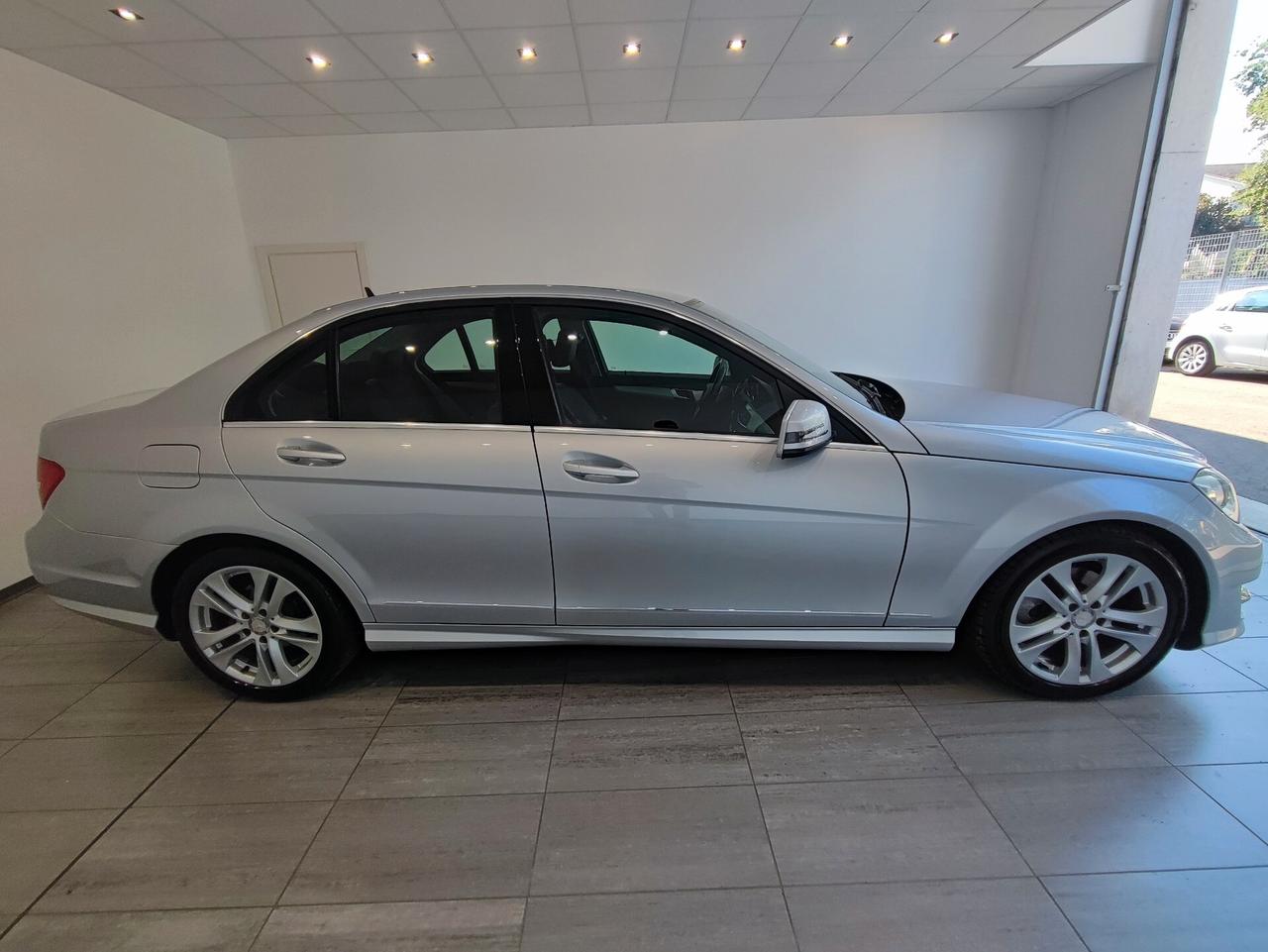 Mercedes-benz C 180 BlueEFFICIENCY Avantgarde IMPECCABILE