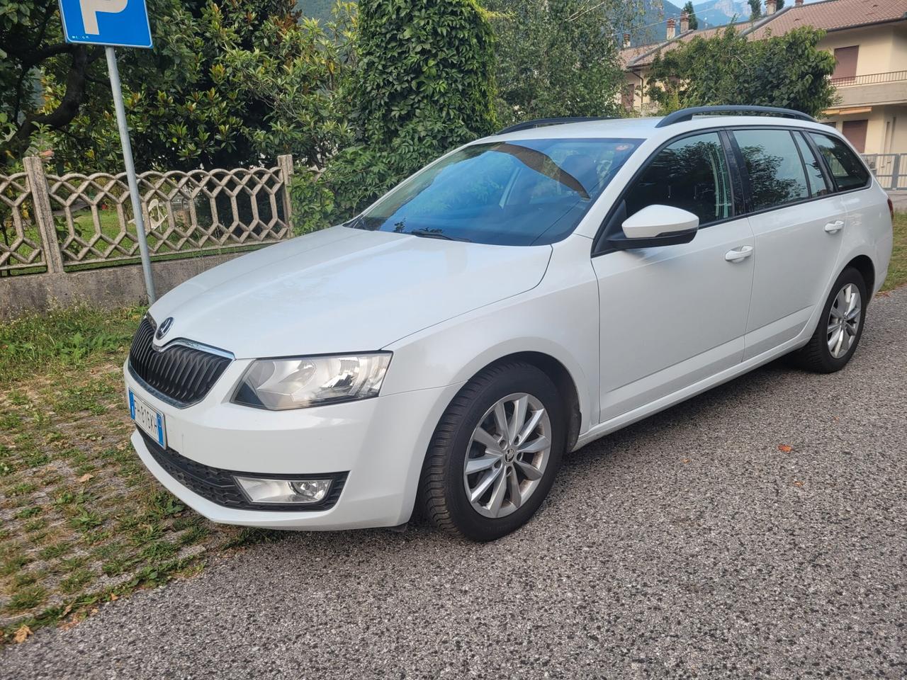 Skoda Octavia 1.6 TDI CR 115 CV Wagon Ambition