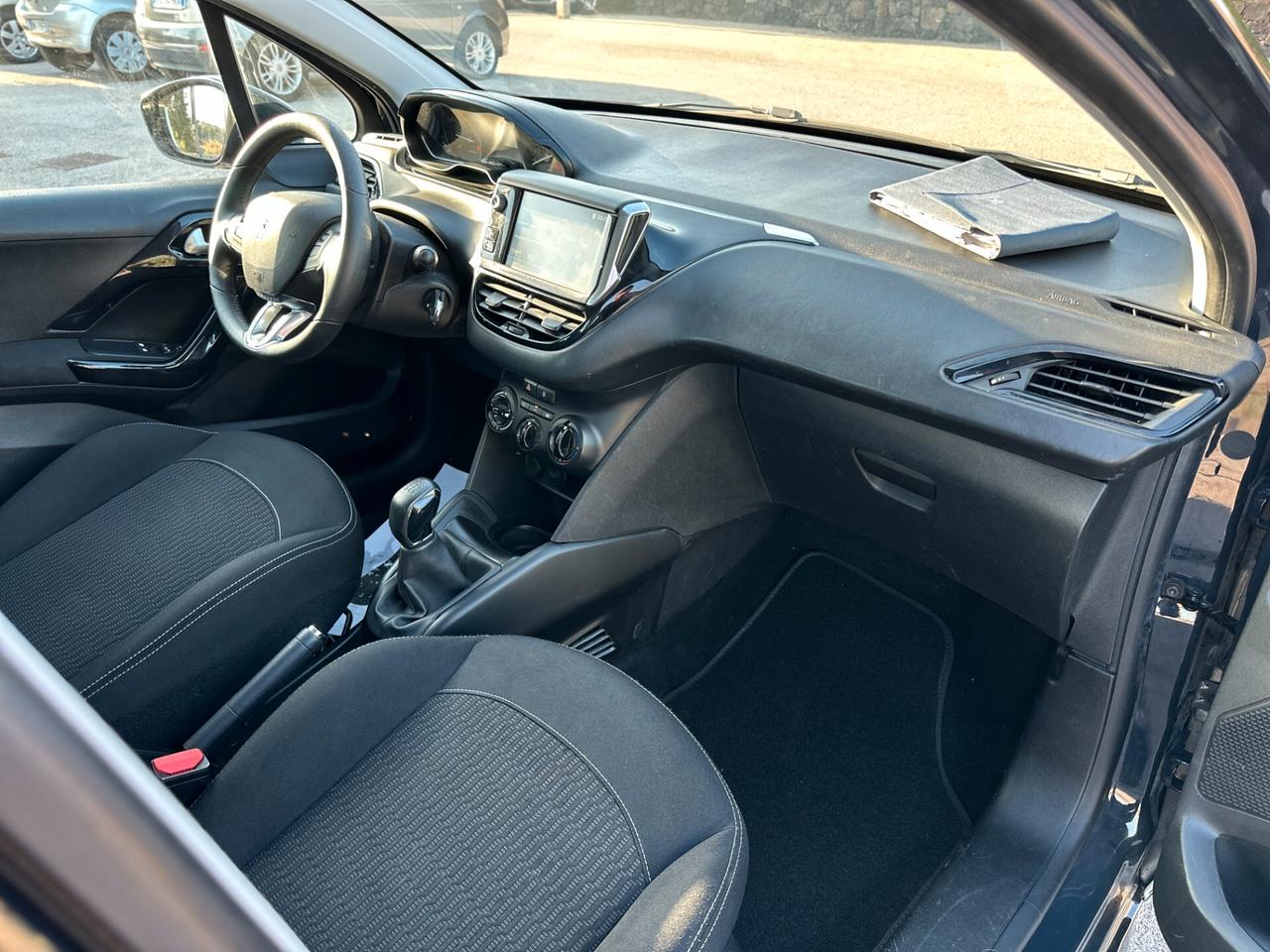 Peugeot 208 5p 1.2 Active S&S 82 CV 41.940 km