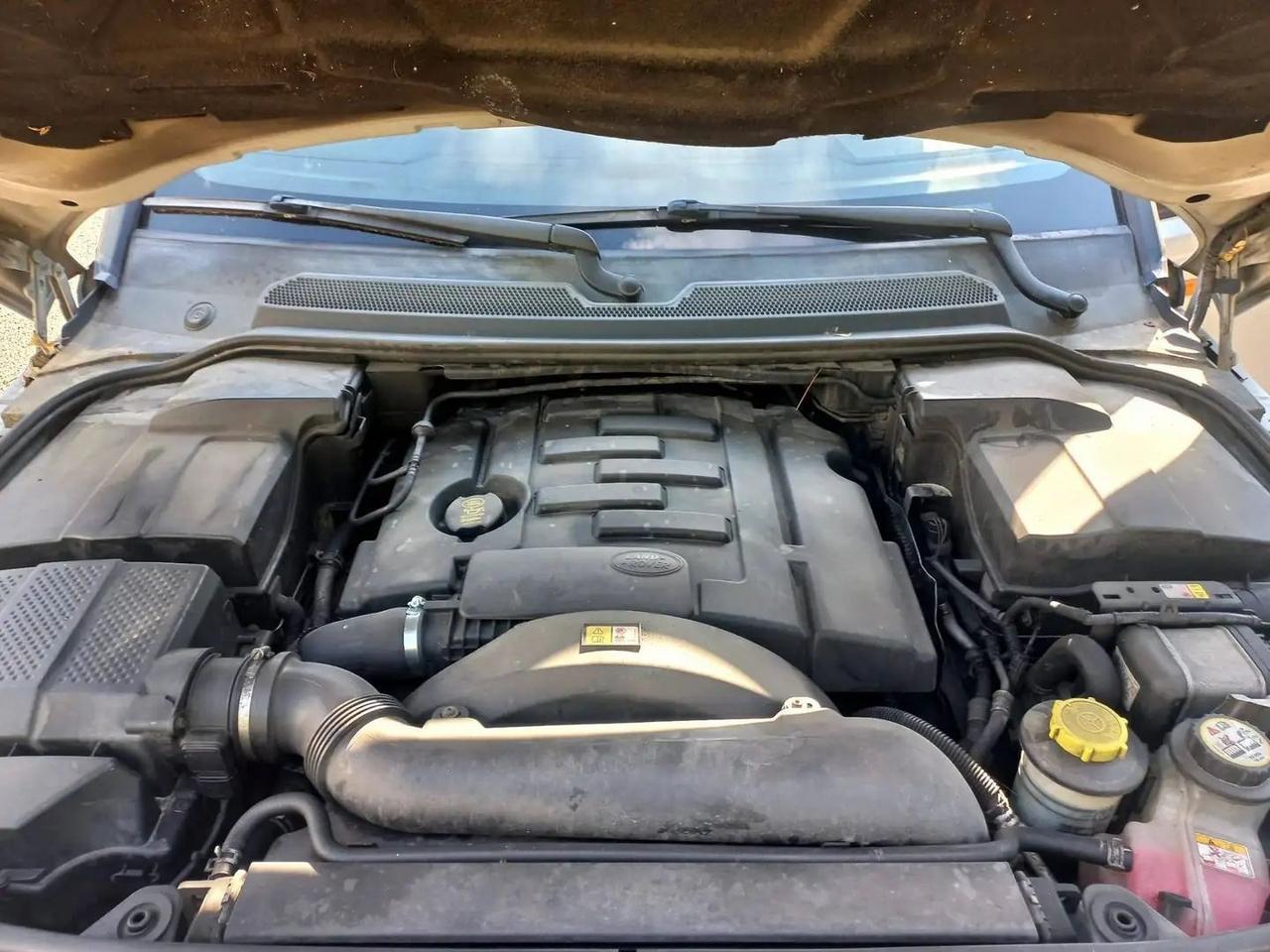 Land Rover Discovery 3 2.7 TDV6 HSE