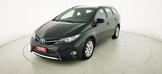 TOYOTA Auris Touring Sports 1.4 D-4D Lounge