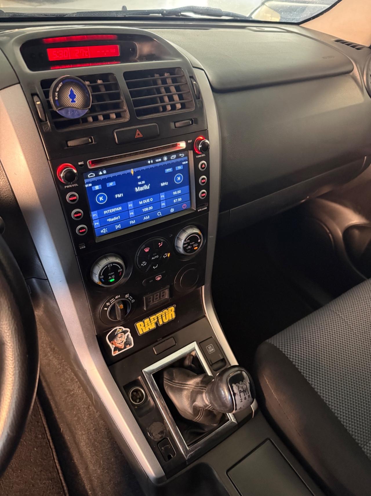 Suzuki Grand Vitara 1.9 DDiS 3 porte