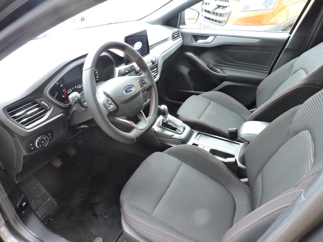 Ford Focus 1.0 EcoBoost Hybrid 125 CV 5p. ST-Line