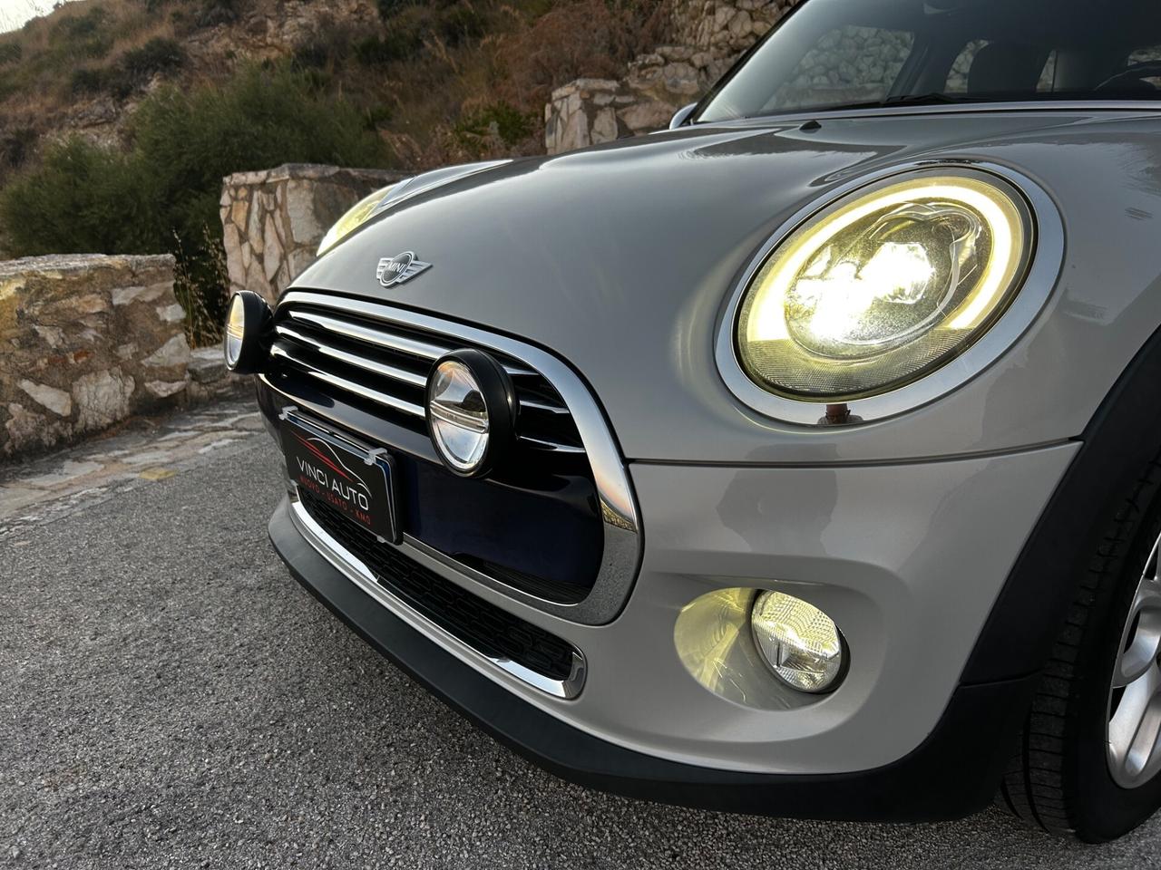 Mini 1.5 Cooper D Business 5 porte UNIPROPRIETARIO