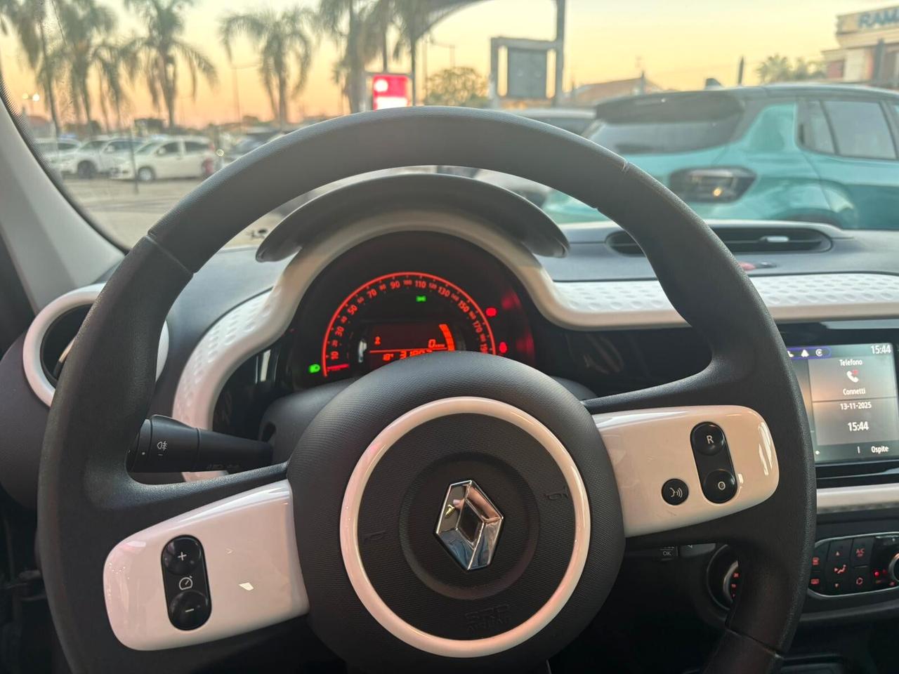 Renault Twingo SCe 65 CV Urban Night