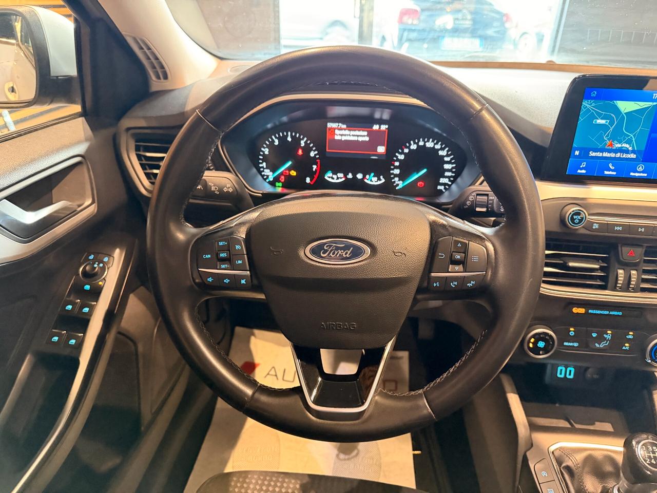 Ford Focus 1.0 EcoBoost Hybrid 125 CV SW Business