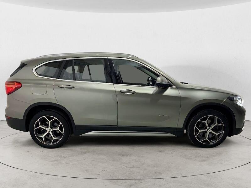 BMW X1 X1 xDrive18d X LINE