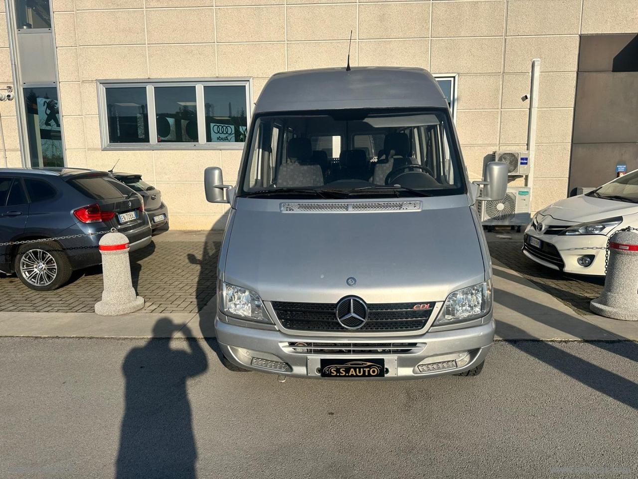 Sprinter K35/28 208 CDI Kombi