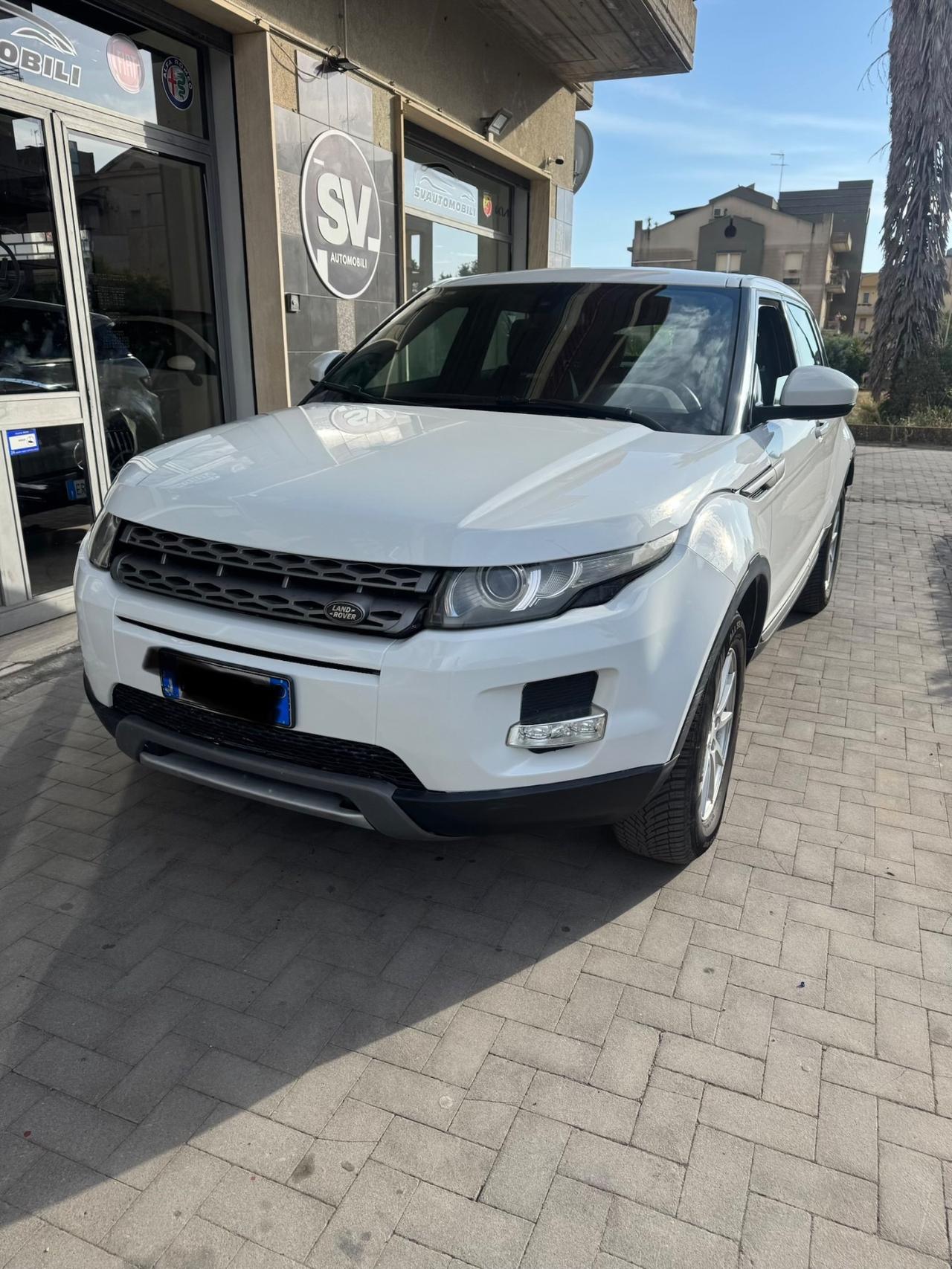 Land Rover Range Evoque 2.2 Sd4 5p. Pure