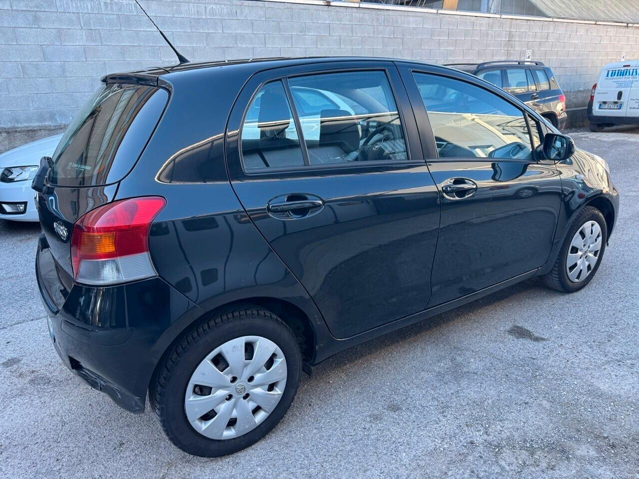 Toyota Yaris 1.3 3 porte Sol