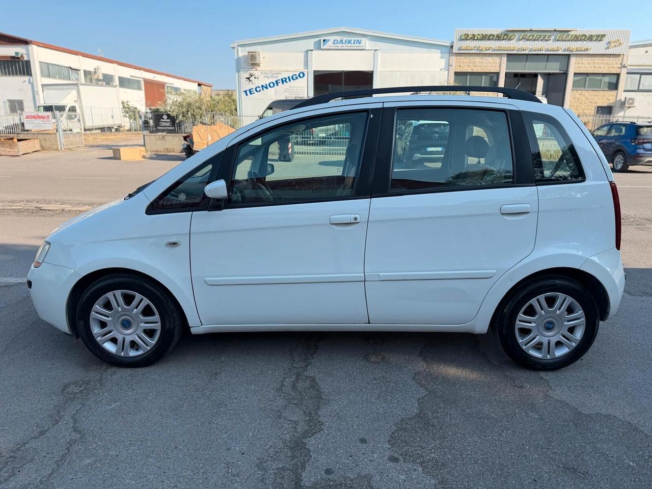 Fiat Idea 1.3 Multijet 16V Emotion