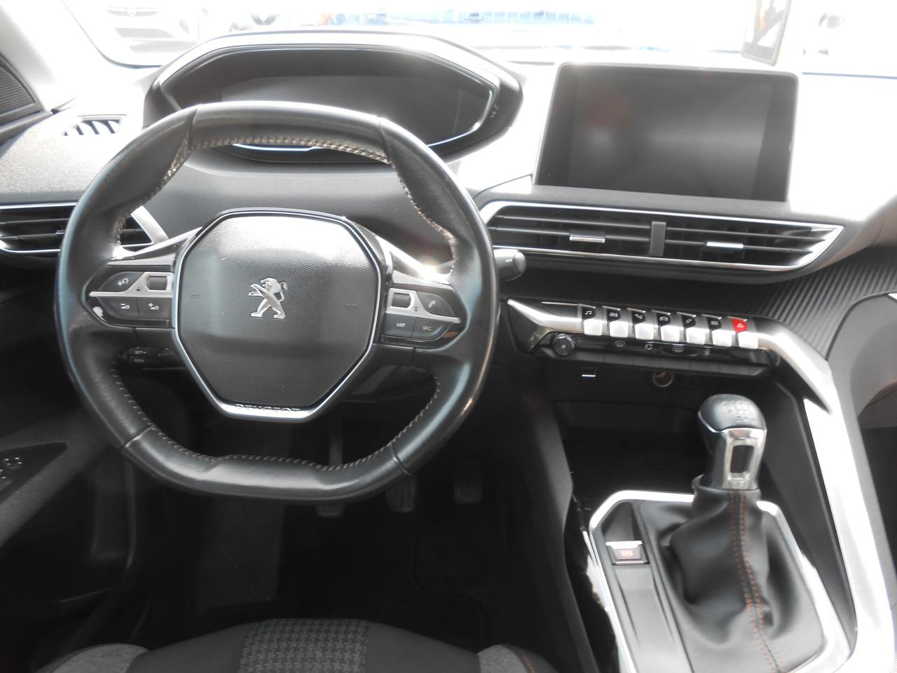 Peugeot 3008 1.5 Diesel BlueHDi 130 S&S Business