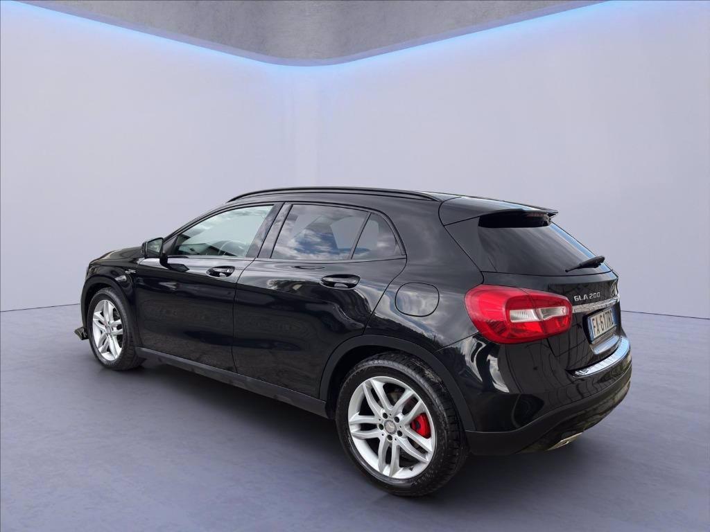 MERCEDES GLA 200 d (cdi) Sport 4matic auto del 2015