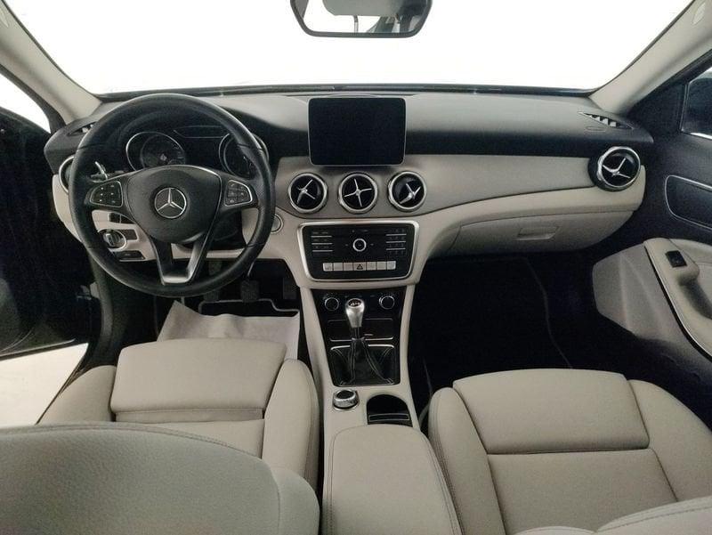 Mercedes-Benz GLA 180 Sport