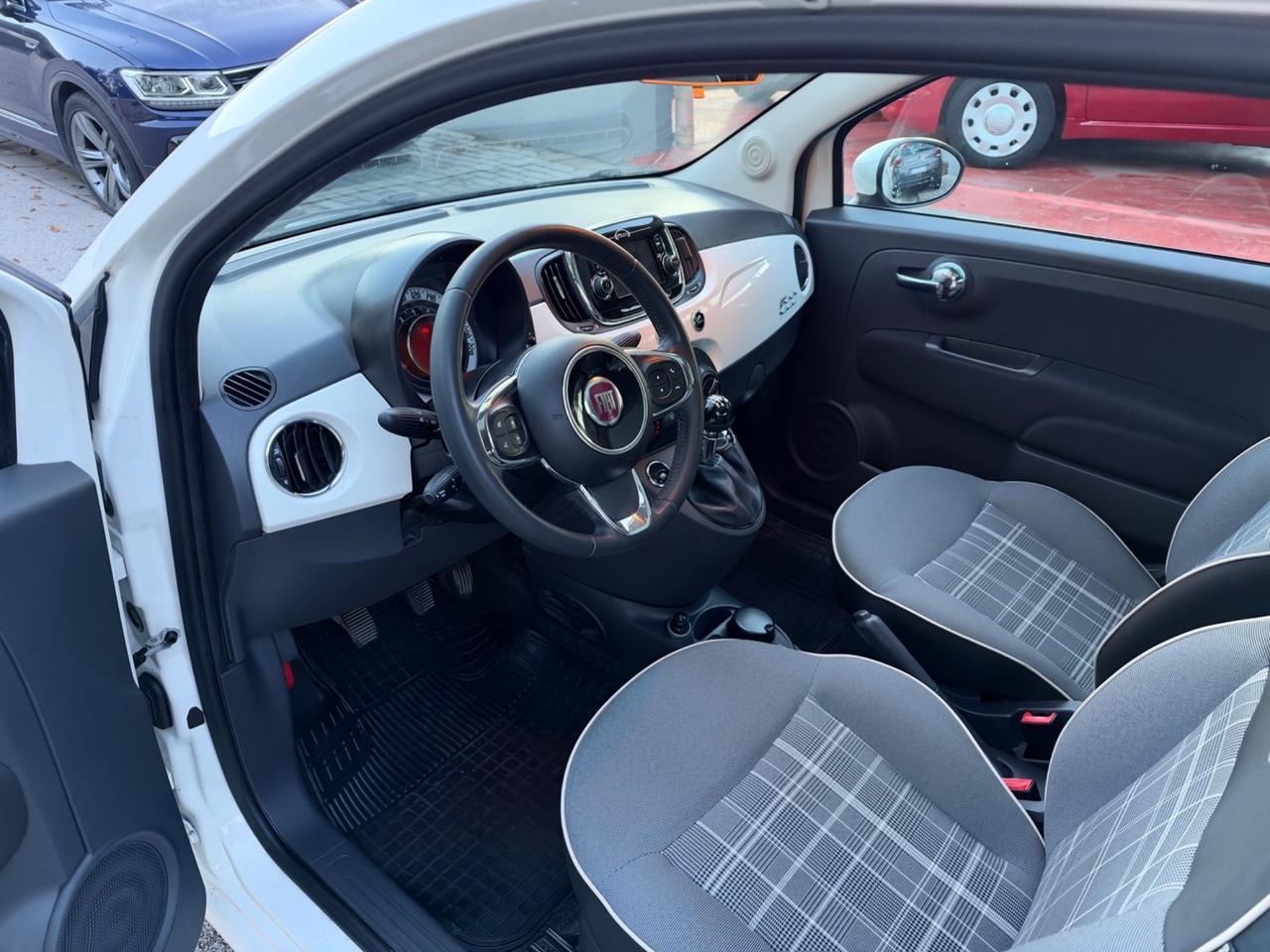 Fiat 500 1.2 benzina 69cv Lounge 2017 tetto panoramico